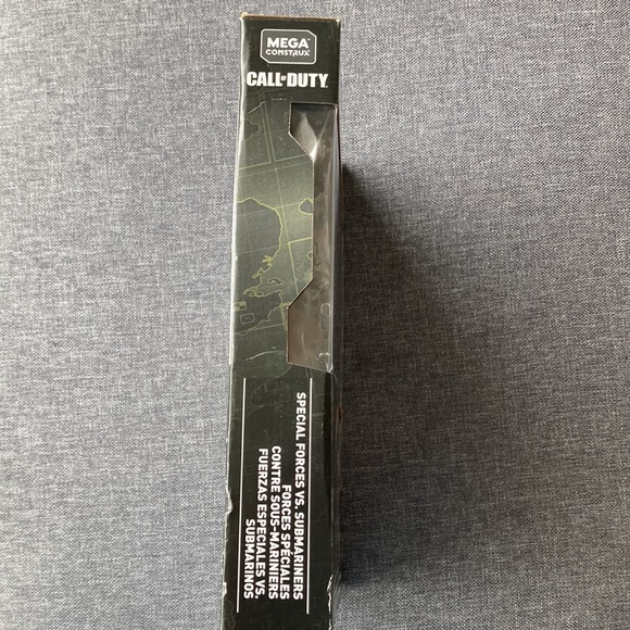 Call of Duty Collector Construction Set - Picture 3 of 4